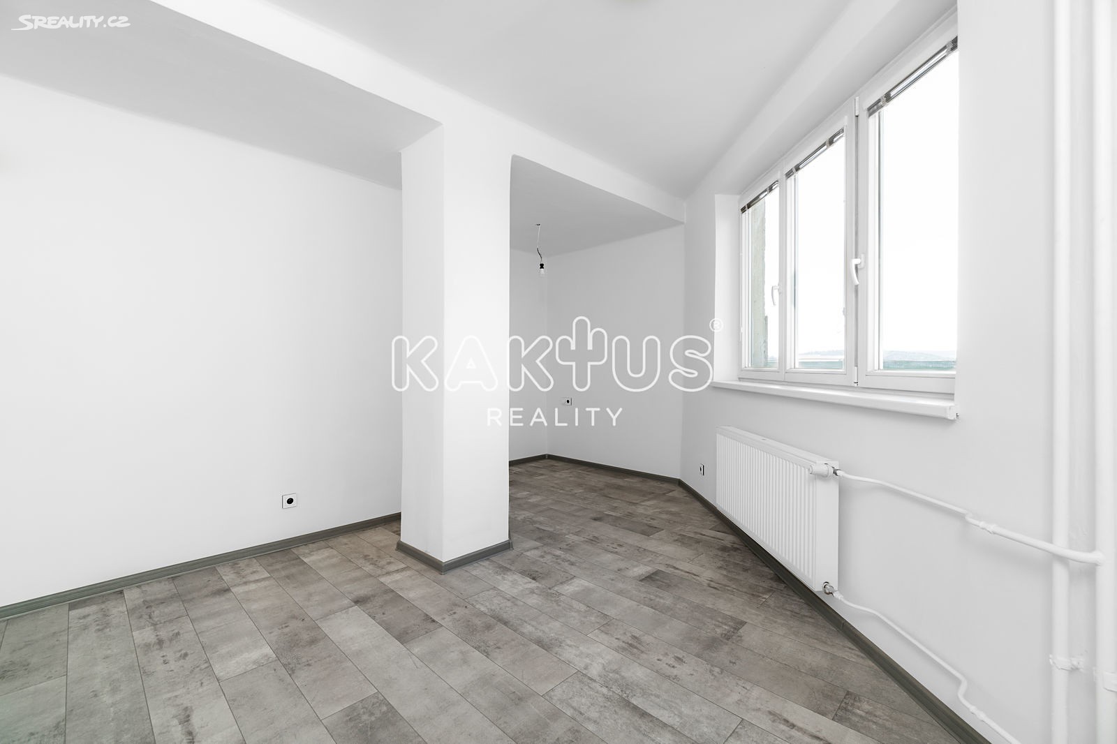 Pronájem bytu 1+kk 26 m², U Oblouku, Ostrava - Poruba