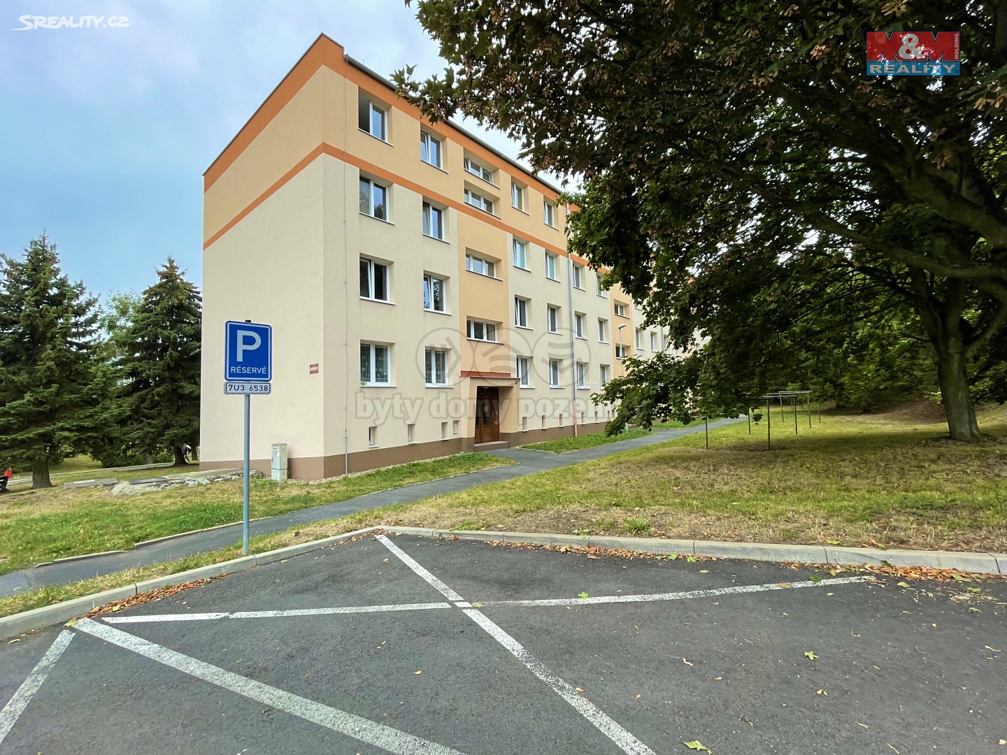 Prodej bytu atypické 127 m², J. A. Komenského, Meziboří