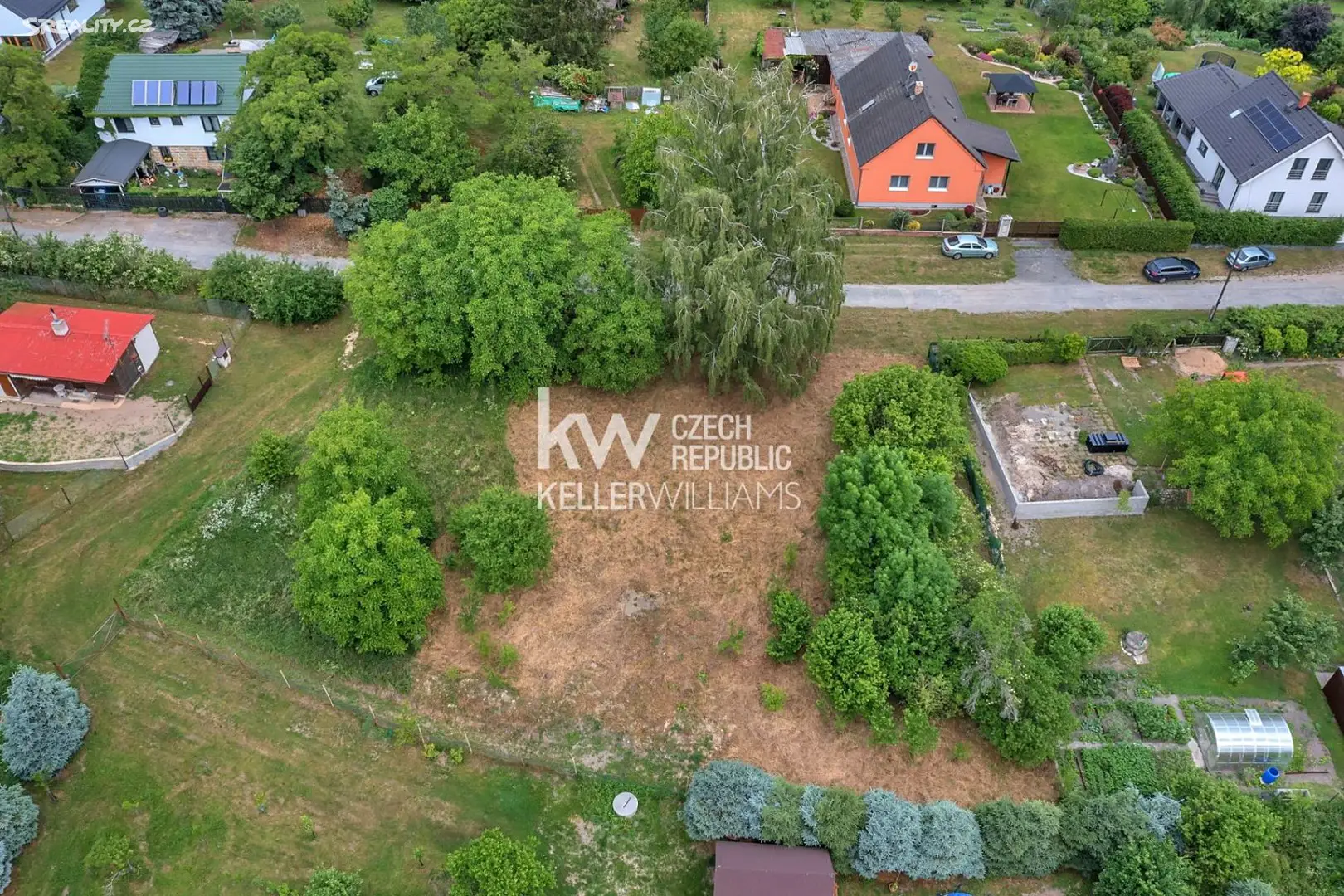 Prodej  stavebního pozemku 1 002 m², Lipník, okres Mladá Boleslav
