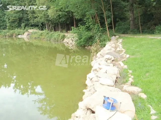 Prodej  rybníku (vodní plochy) 14 549 m², Jesenice, okres Příbram