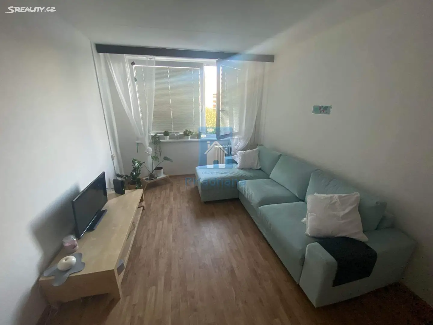 Pronájem bytu 2+kk 45 m², U Děkanky, Praha 4 - Nusle