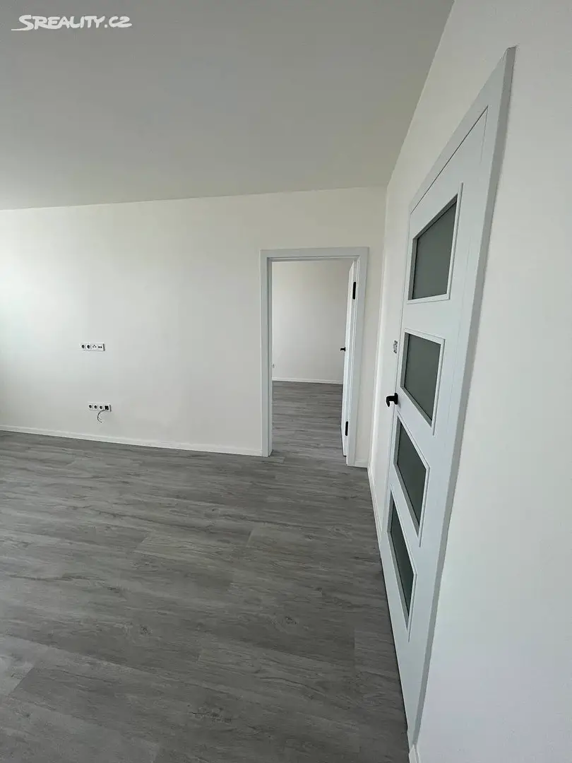 Prodej bytu 2+1 60 m², Milíčova, Zlín - Malenovice