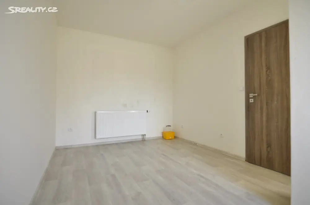 Prodej bytu 2+kk 30 m², Peřinova, Olomouc - Černovír