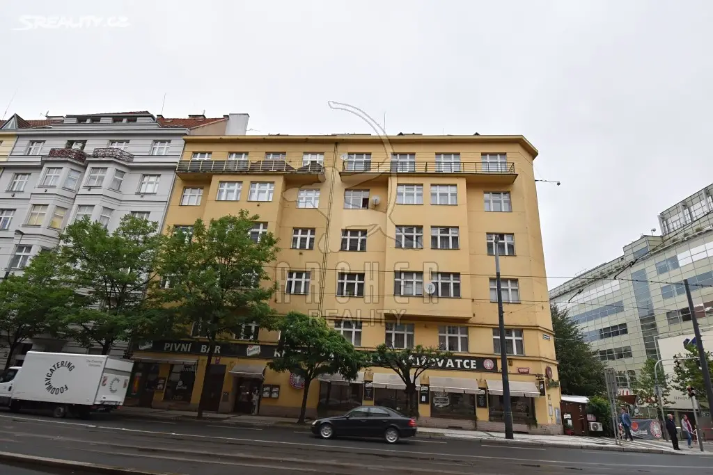 Prodej bytu 2+kk 36 m², Vinohradská, Praha 3 - Žižkov