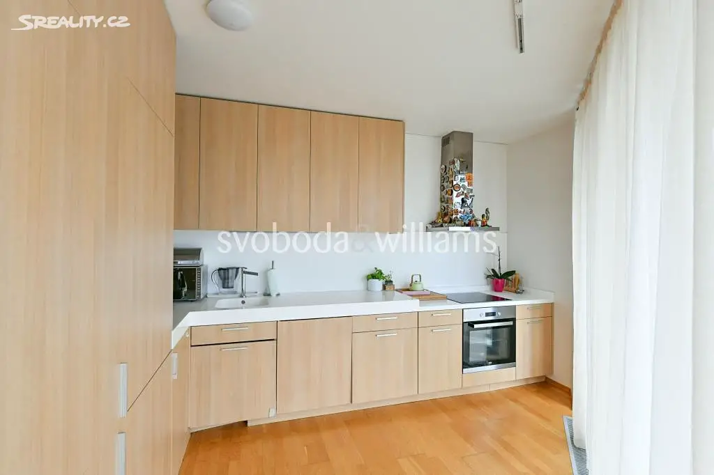 Prodej bytu 3+kk 130 m², Pitterova, Praha 3 - Žižkov