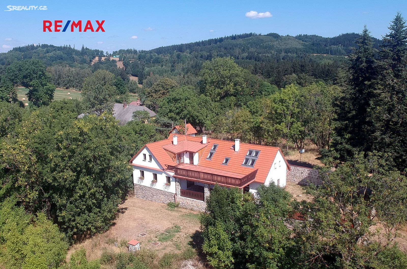 Prodej  chalupy 210 m², pozemek 399 m², Kolinec - Boříkovy, okres Klatovy