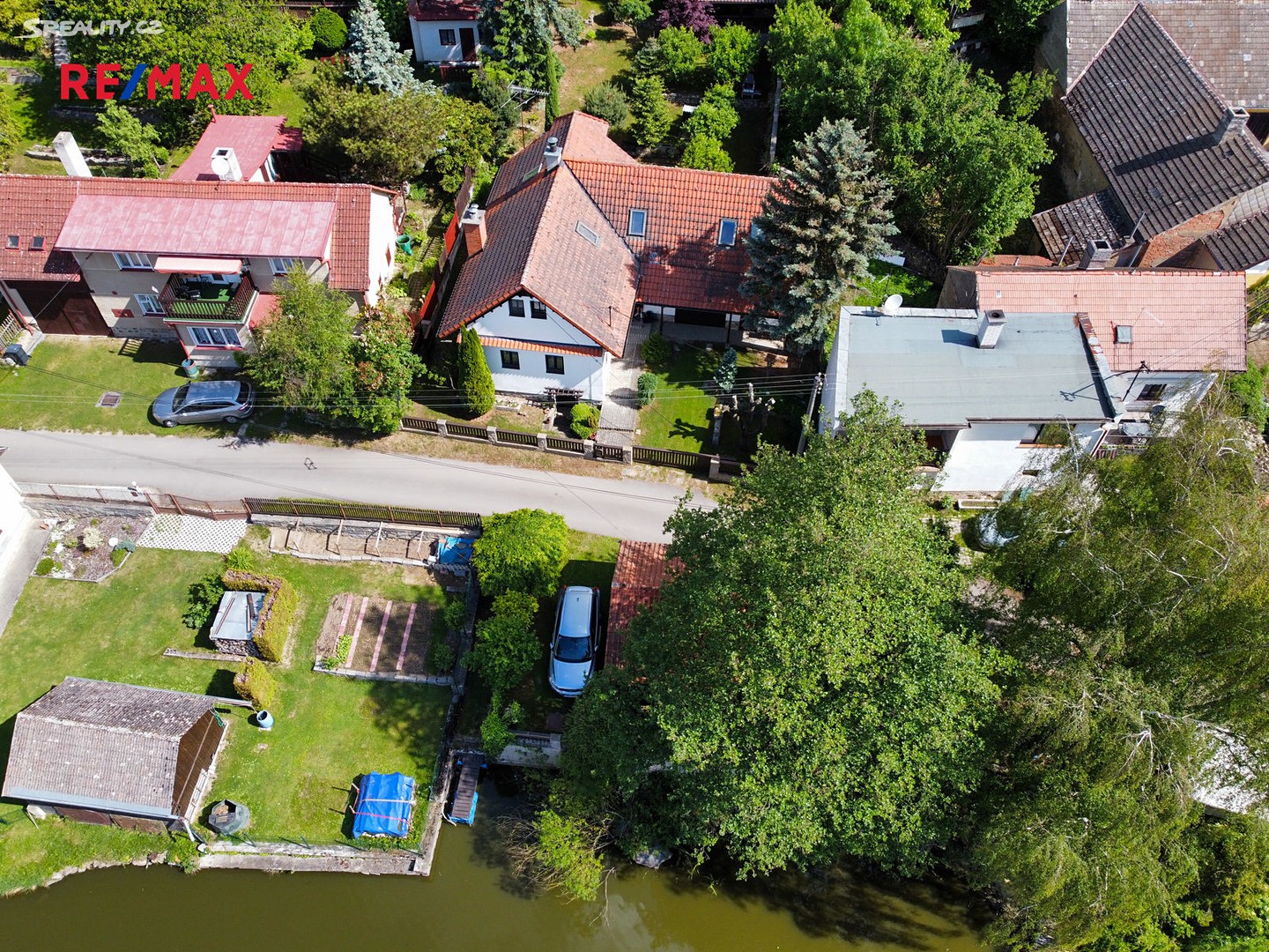 Prodej  chaty 220 m², pozemek 598 m², Bělčice - Hostišovice, okres Strakonice