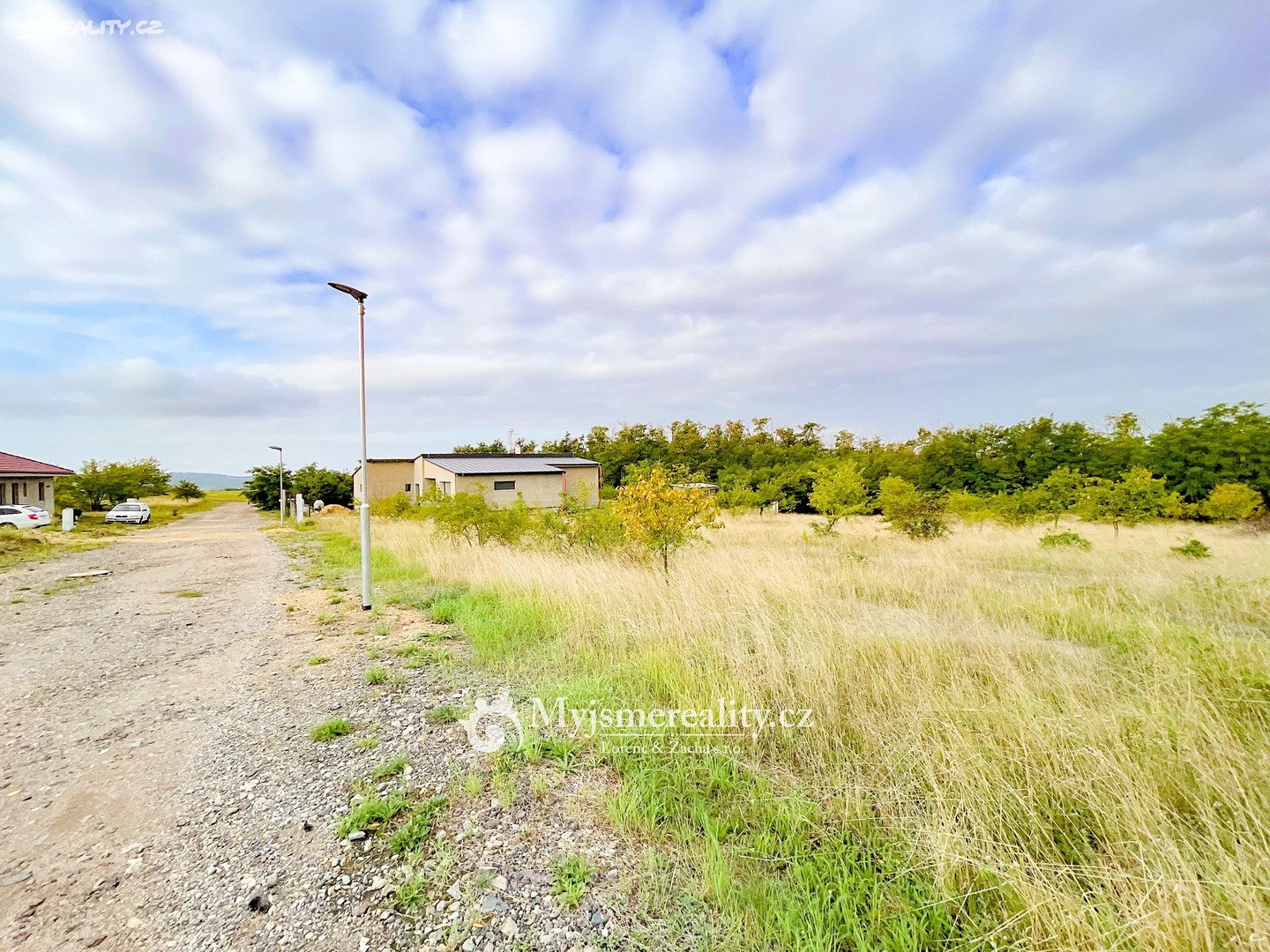 Prodej  stavebního pozemku 1 000 m², Mikulovice, okres Znojmo