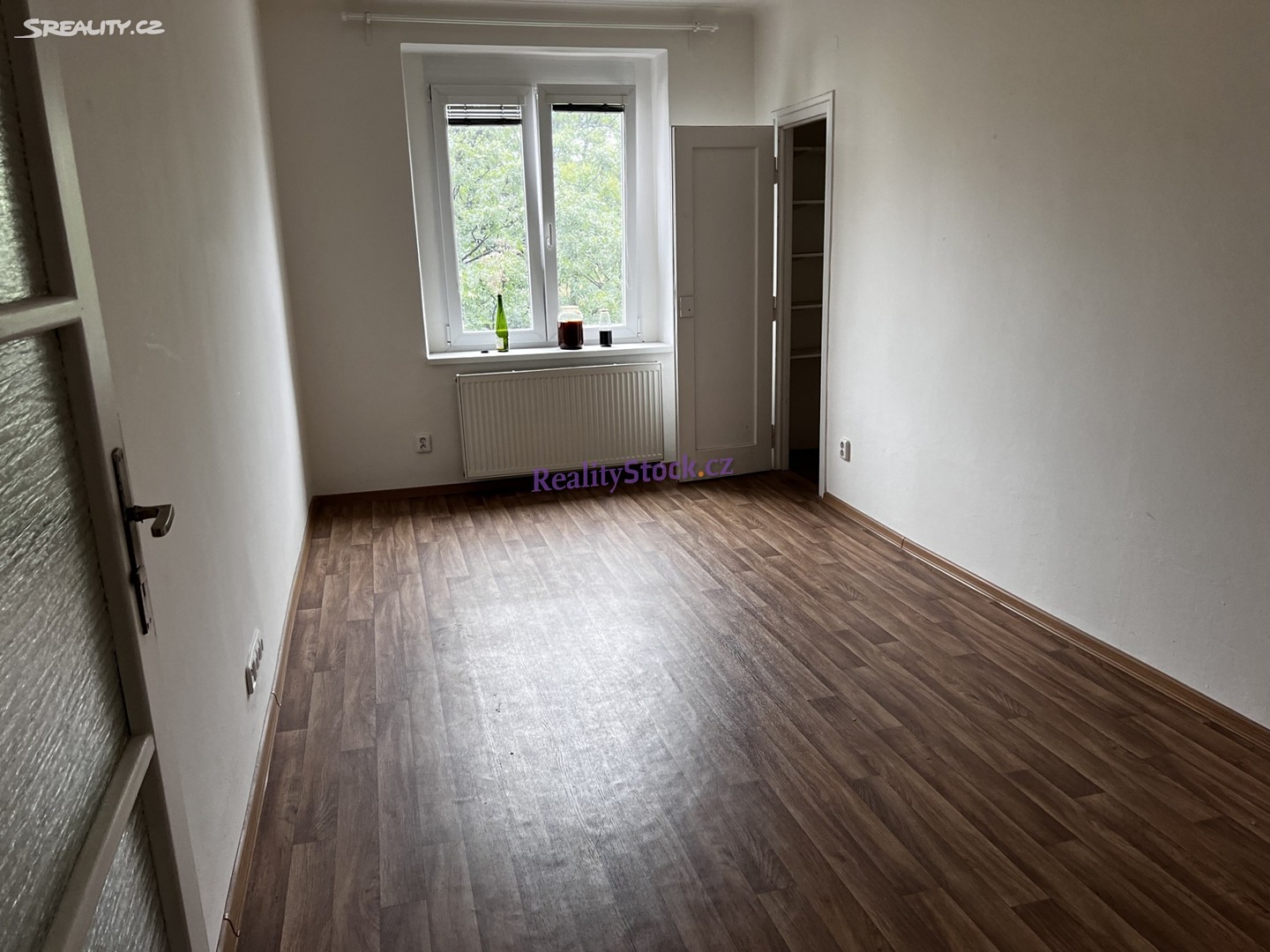 Pronájem bytu 2+1 45 m², Starostrašnická, Praha 10 - Strašnice