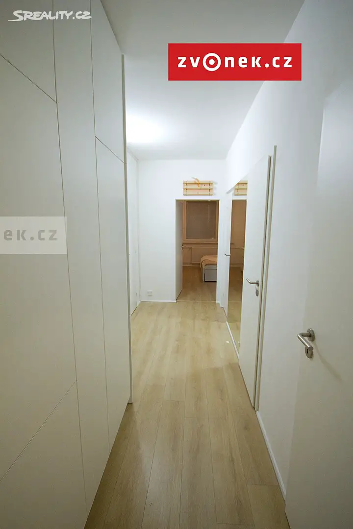 Pronájem bytu 2+1 56 m², Dětská, Zlín