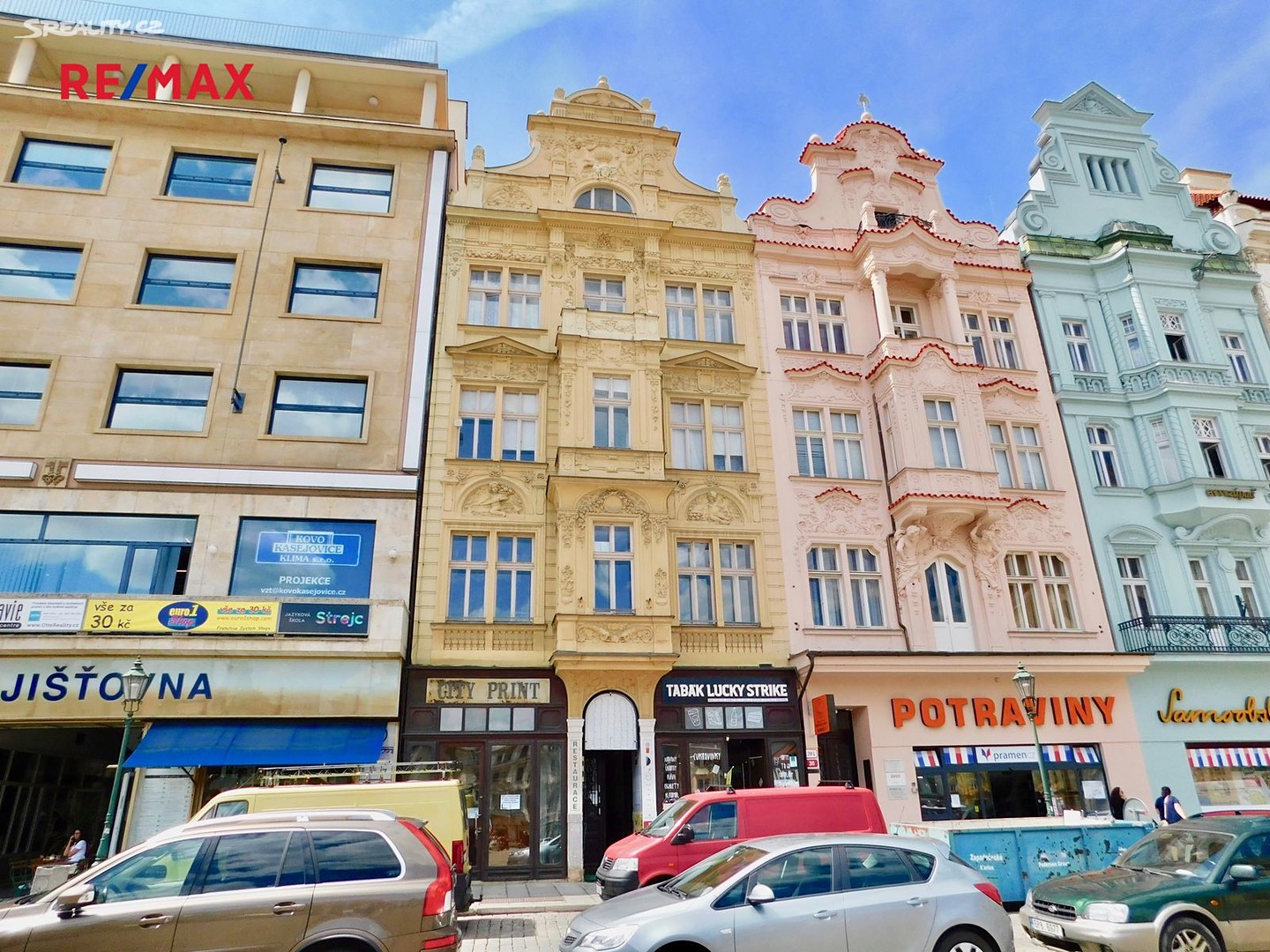 Pronájem bytu 2+kk 62 m², náměstí Republiky, Plzeň - Vnitřní Město