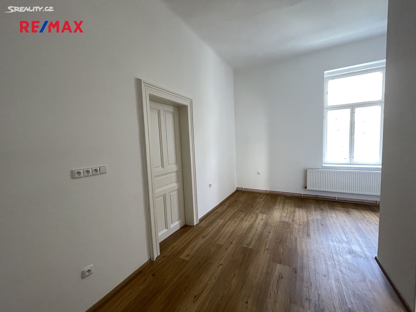 Pronájem bytu 2+kk 62 m², náměstí Republiky, Plzeň - Vnitřní Město