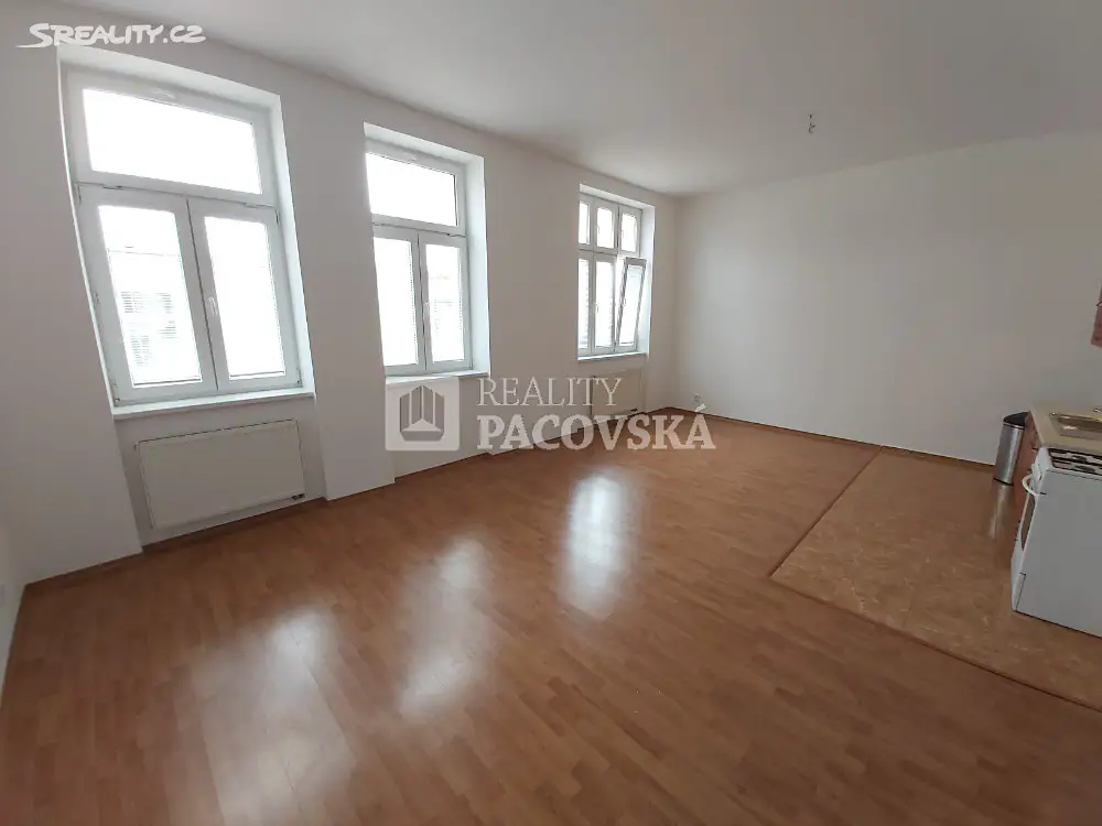 Pronájem bytu 3+kk 76 m², Českobratrská, Teplice