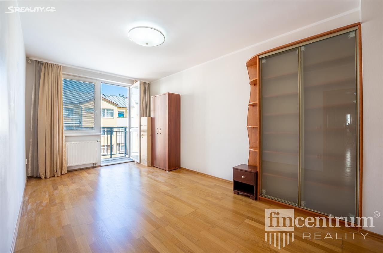 Pronájem bytu 4+kk 115 m², V Zeleném údolí, Praha 4 - Kunratice