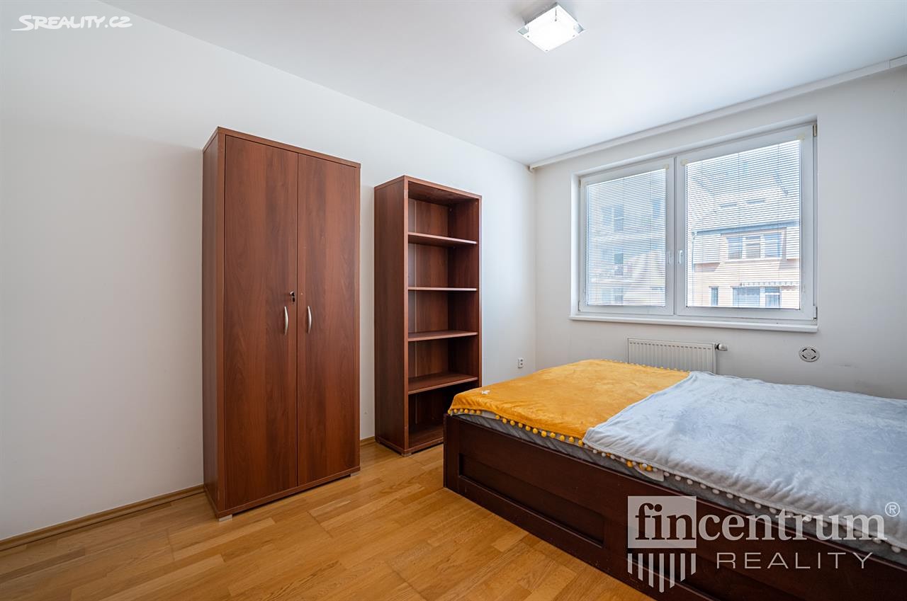 Pronájem bytu 4+kk 115 m², V Zeleném údolí, Praha 4 - Kunratice