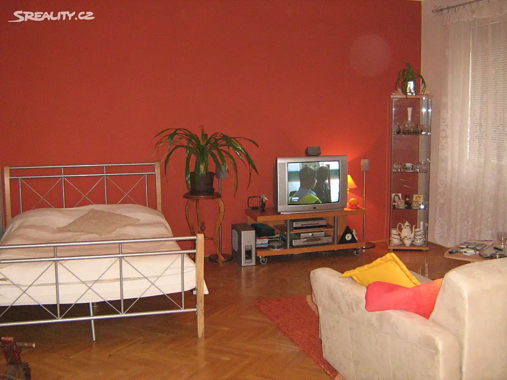 Prodej bytu 1+1 44 m², Merhautova, Brno - Brno-sever