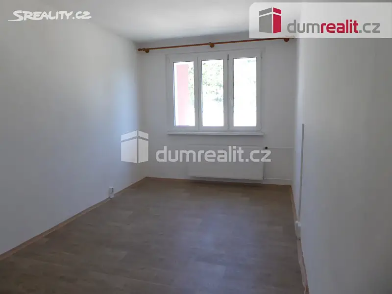 Prodej bytu 3+1 60 m², U Školky, Tanvald