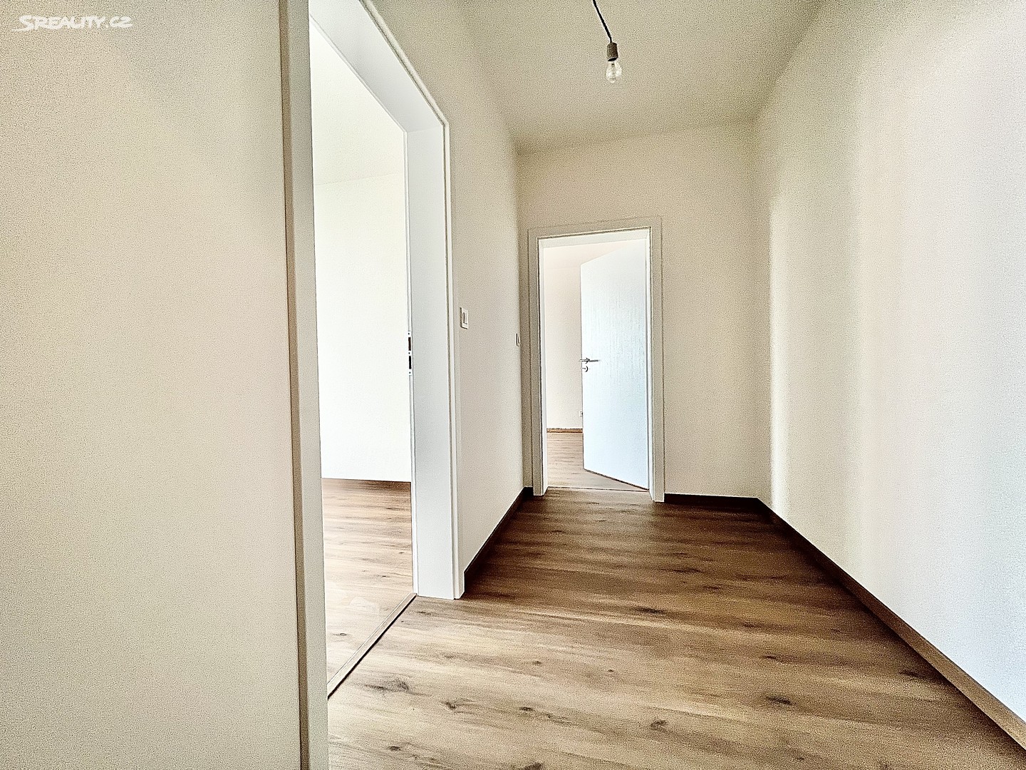 Prodej bytu 3+kk 78 m², Choceradská, Praha - Záběhlice