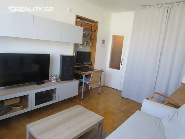 Prodej bytu 4+1 80 m², Čajkovského, Hradec Králové - Nový Hradec Králové