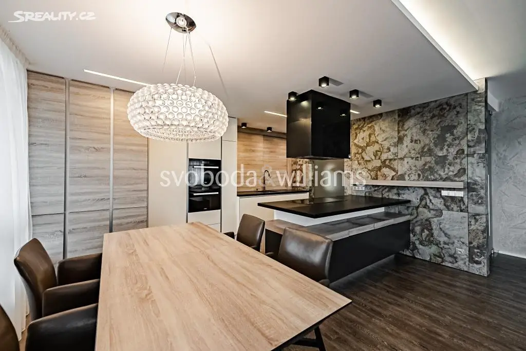 Prodej bytu 5+kk 166 m², Pod Harfou, Praha 9 - Vysočany