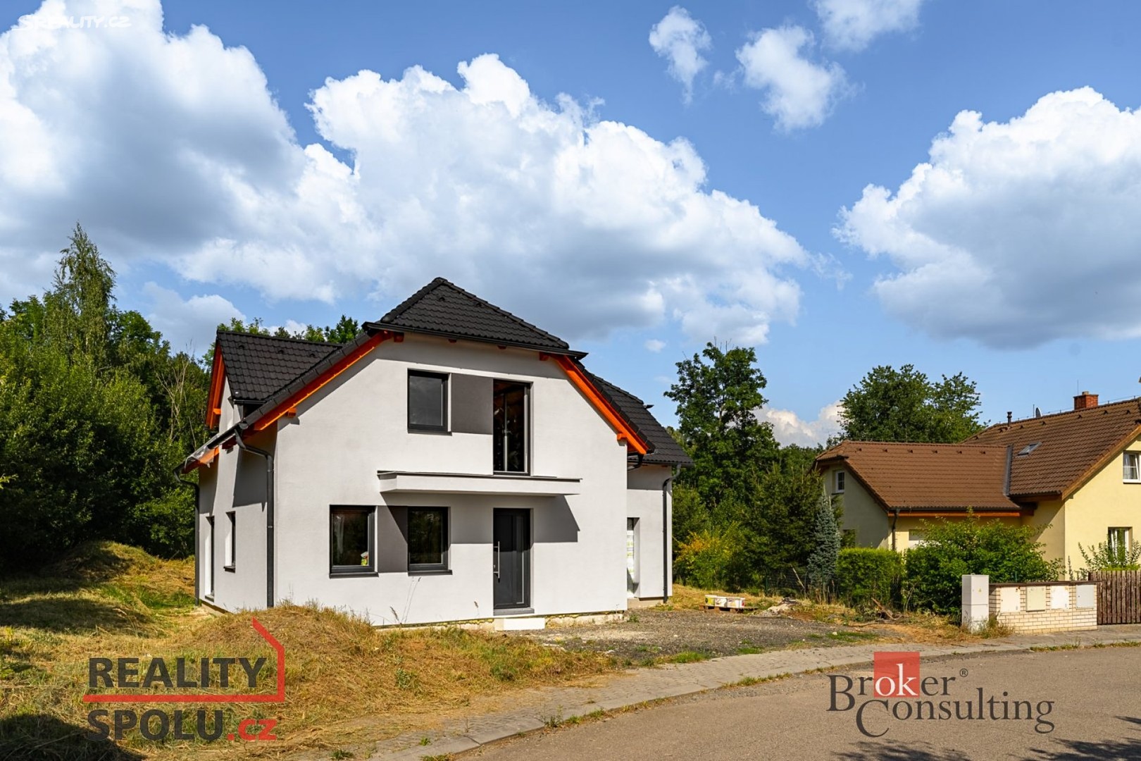 Prodej  rodinného domu 190 m², pozemek 1 005 m², Pětihosty, okres Praha-východ