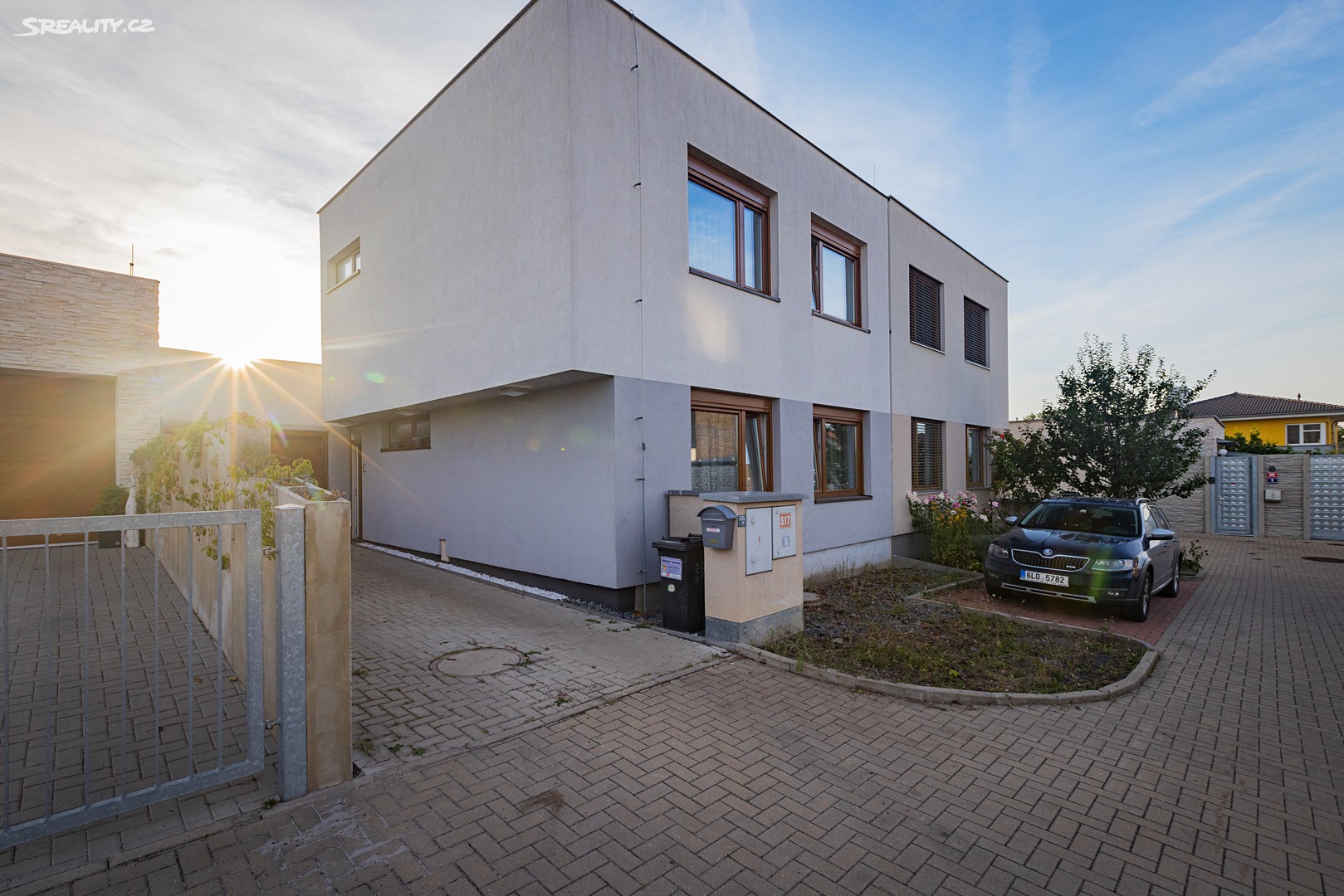 Prodej  rodinného domu 150 m², pozemek 311 m², Sýkorčí, Praha 8 - Březiněves