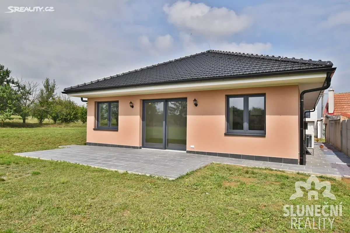 Prodej  rodinného domu 136 m², pozemek 950 m², Zlechov, okres Uherské Hradiště