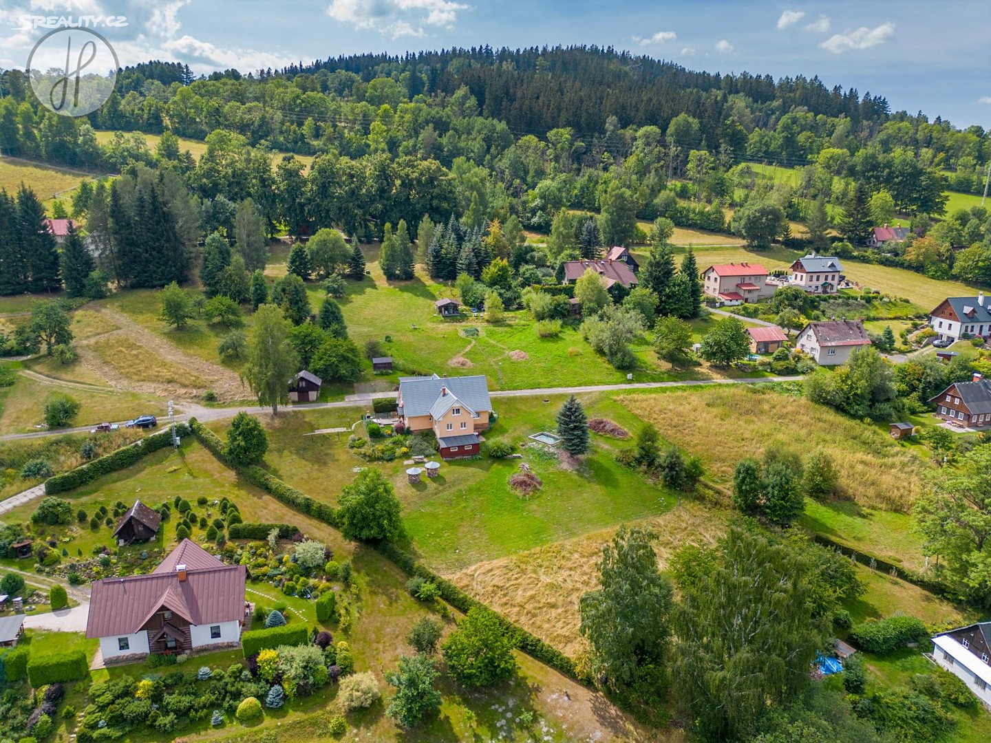 Prodej  stavebního pozemku 2 251 m², Rokytnice nad Jizerou - Horní Rokytnice, okres Semily