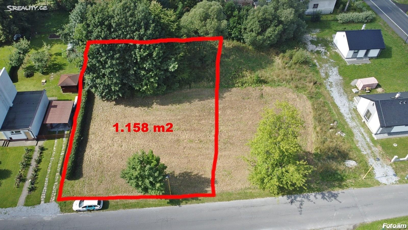 Prodej  stavebního pozemku 1 158 m², Pod Zámečkem, Zlaté Hory