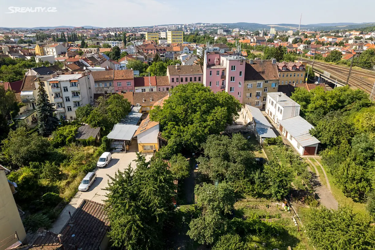 Prodej  komerčního pozemku 1 110 m², Táborská, Brno - Židenice