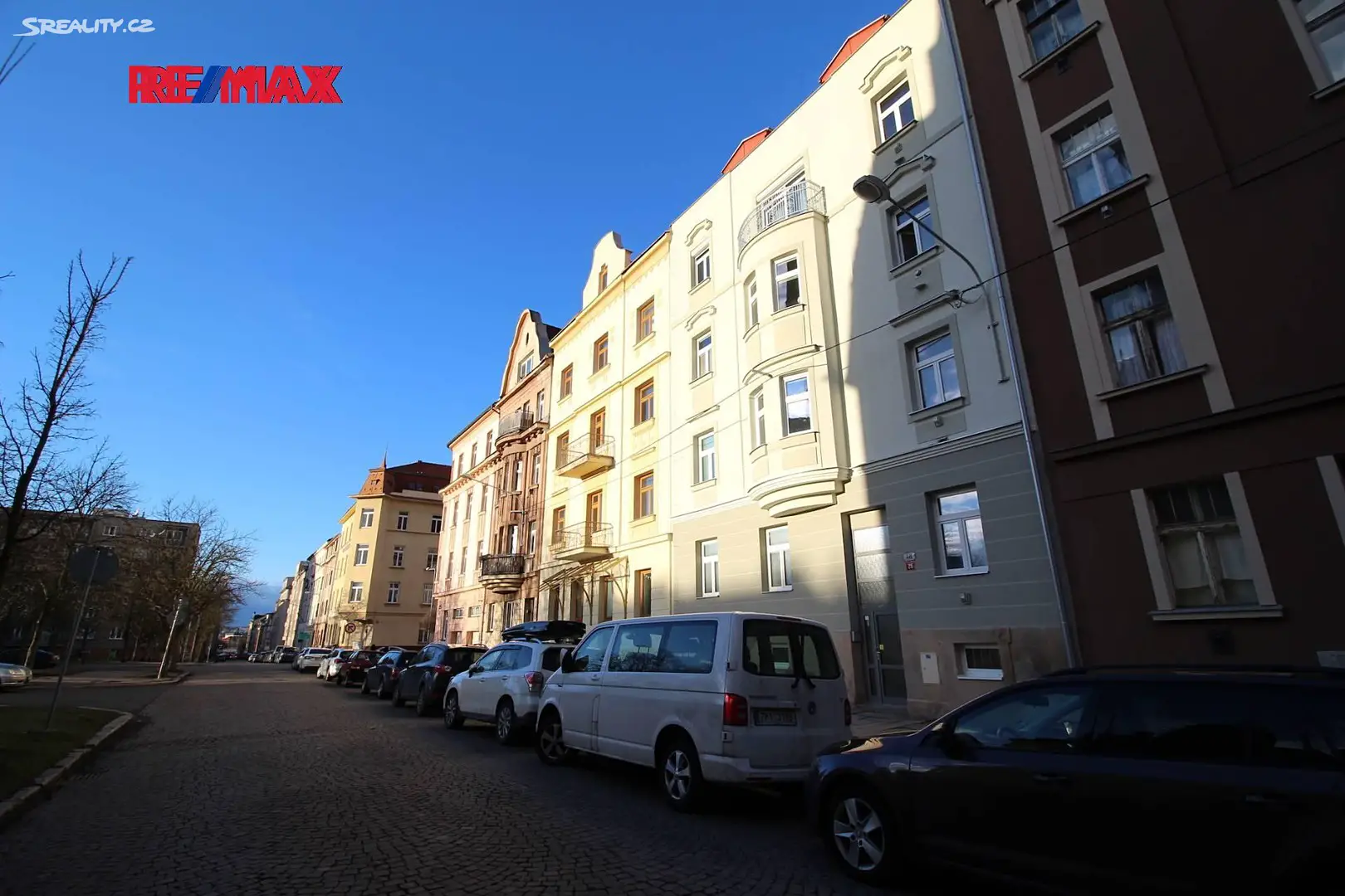 Pronájem bytu 1+1 42 m², Jiráskovo náměstí, Plzeň - Východní Předměstí