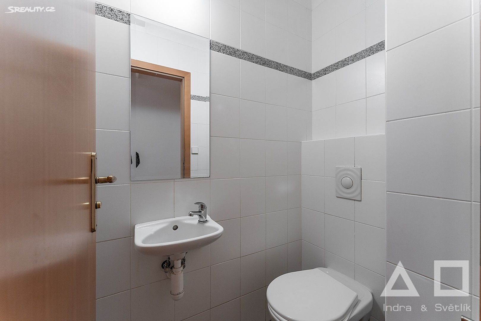 Pronájem bytu 3+1 107 m², Růžová, Praha 1 - Nové Město