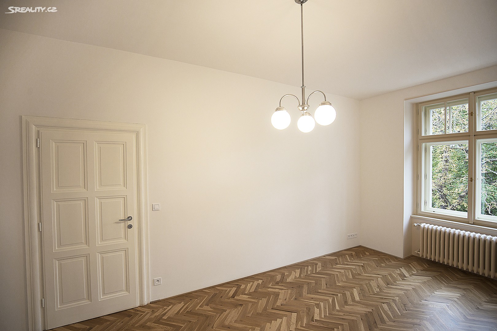 Pronájem bytu 3+1 91 m², Nad Královskou oborou, Praha 7 - Bubeneč