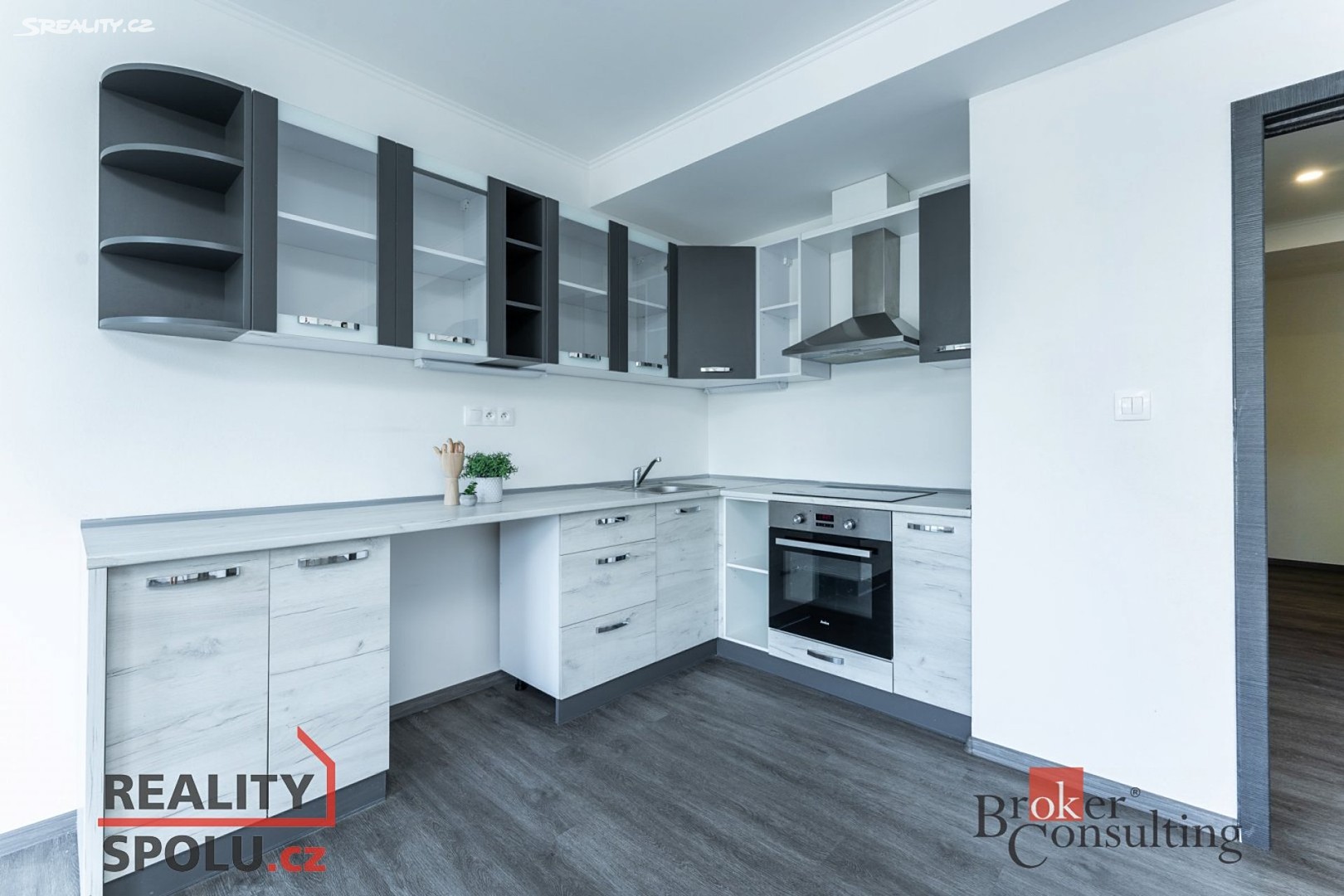 Prodej bytu 2+kk 49 m², Dubová, Karlovy Vary - Bohatice