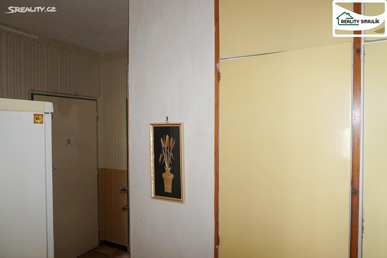 Prodej bytu 3+1 63 m², Hroznatova, Mariánské Lázně - Úšovice