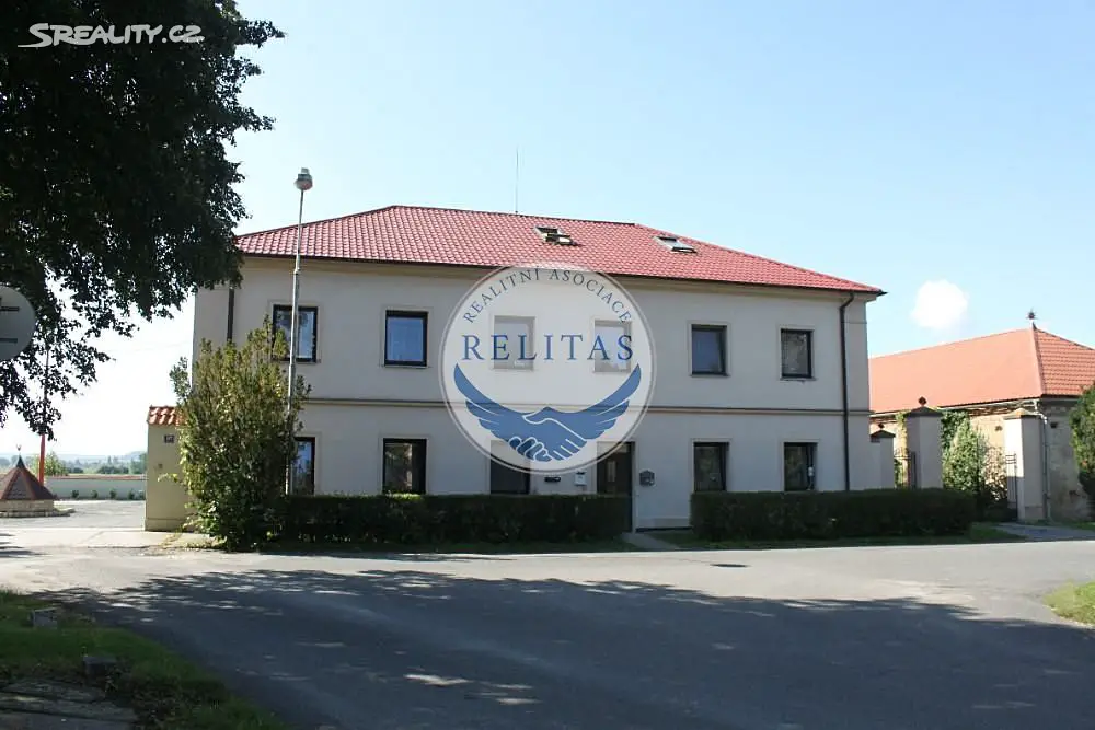Prodej  rodinného domu 400 m², pozemek 595 m², 1. máje, Lužec nad Vltavou