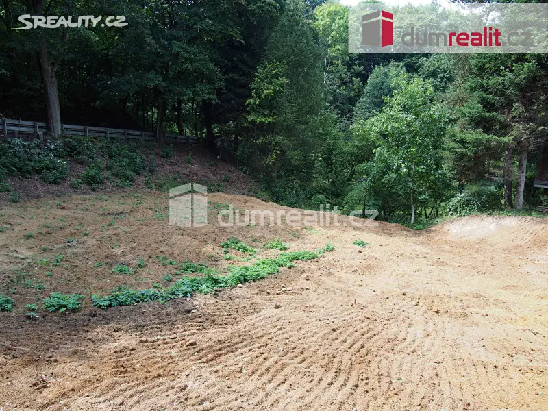 Prodej  stavebního pozemku 1 092 m², Radčická, Liberec - Liberec (nečleněné město)