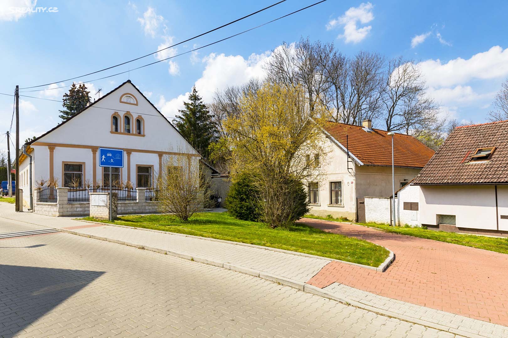 Prodej  stavebního pozemku 641 m², K Pitkovicům, Praha 10 - Benice