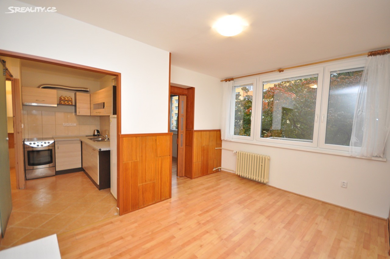Pronájem bytu 2+kk 32 m², Masarykova, Kolín - Kolín II