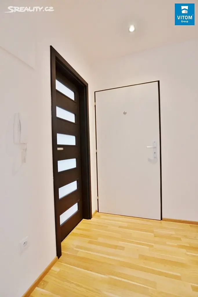 Pronájem bytu 3+kk 74 m², Fryčajova, Brno - Obřany