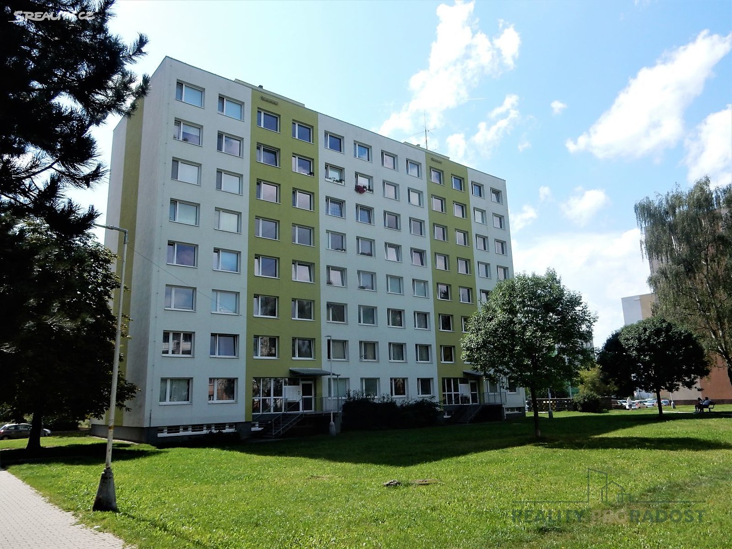 Prodej bytu 3+1 75 m², Na Růžovém poli, Kladno - Kročehlavy