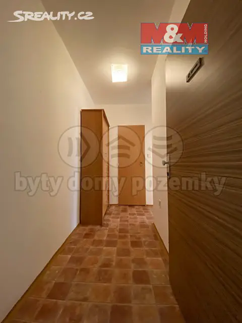 Pronájem bytu 1+kk 28 m², Jesenická, Krnov - Pod Bezručovým vrchem