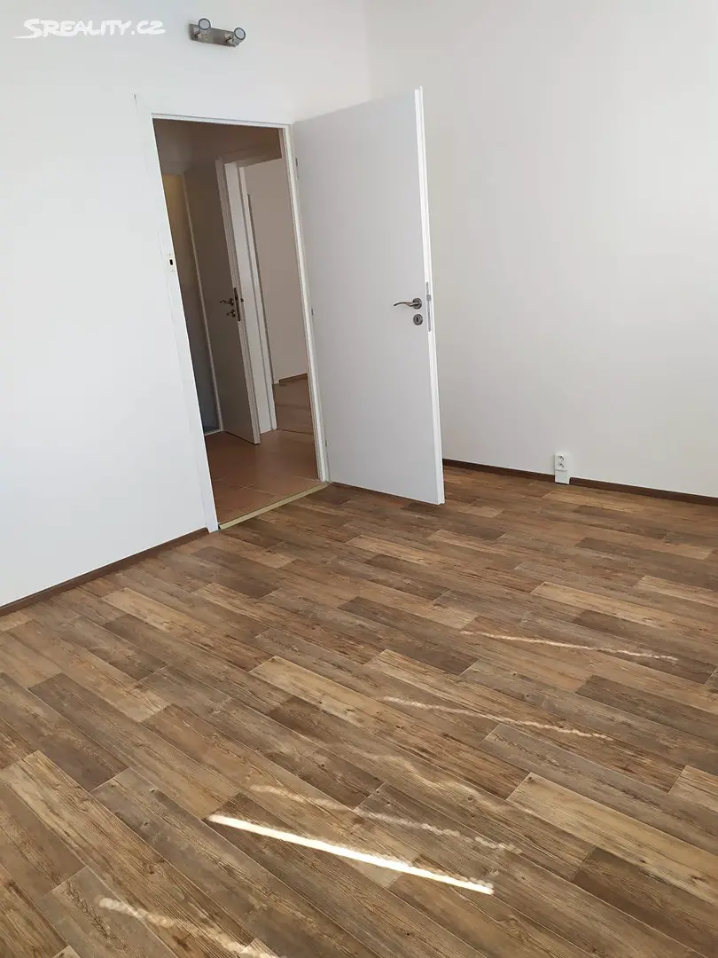 Pronájem bytu 3+1 70 m², Vlnařská, Liberec - Liberec VI-Rochlice
