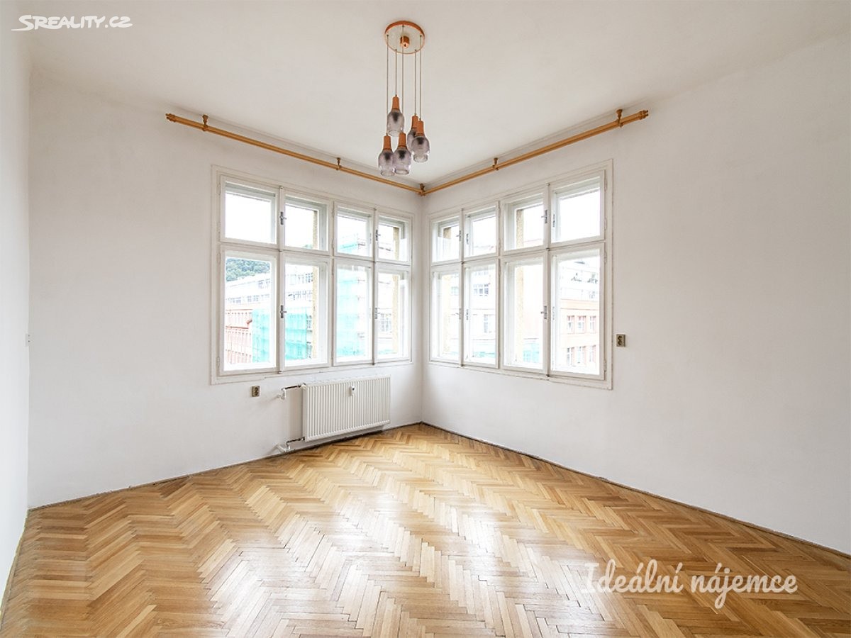 Pronájem bytu 3+1 90 m², Thámova, Praha 8 - Karlín