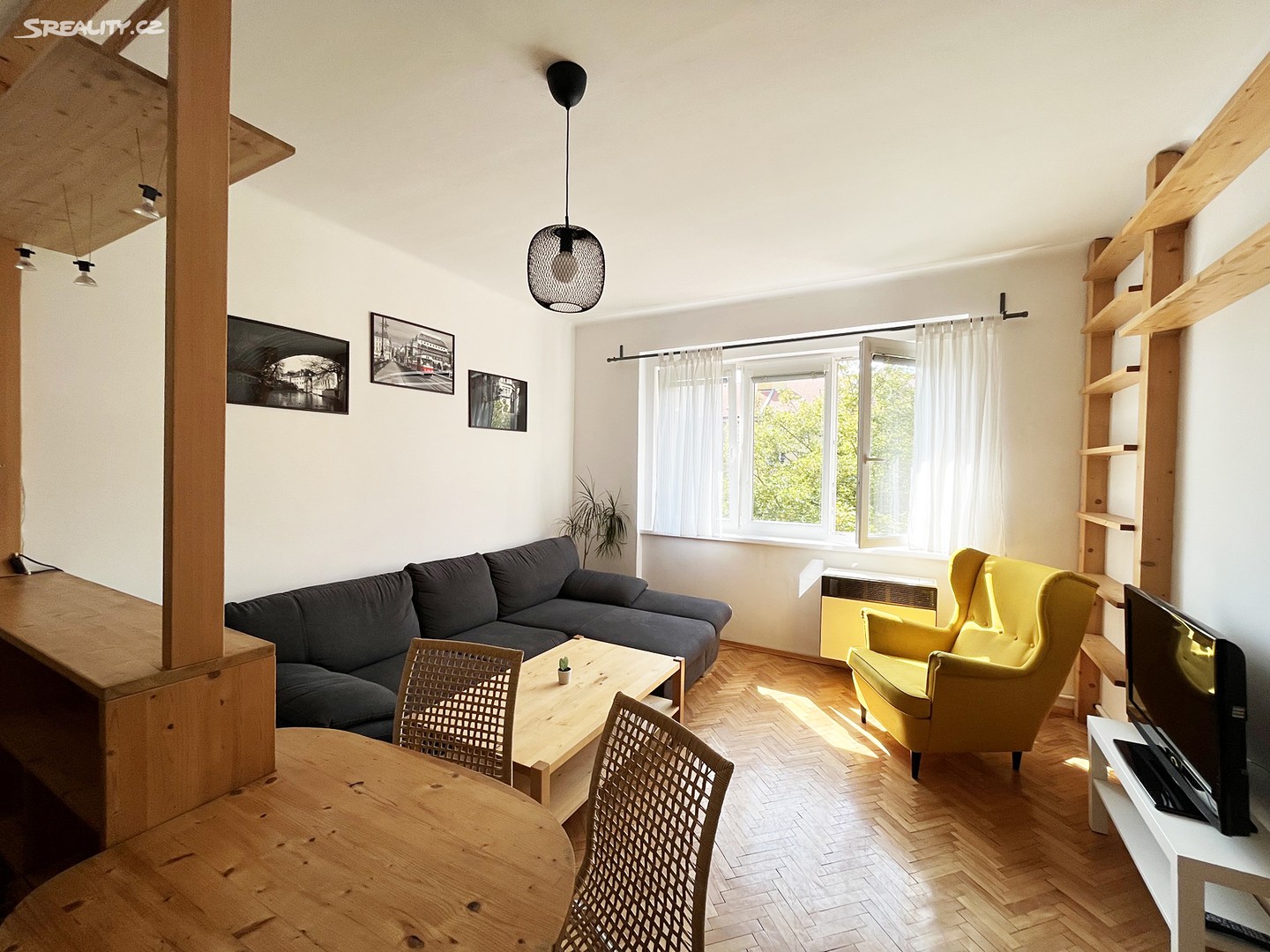 Pronájem bytu 2+kk 36 m², Praha 9 - Vysočany