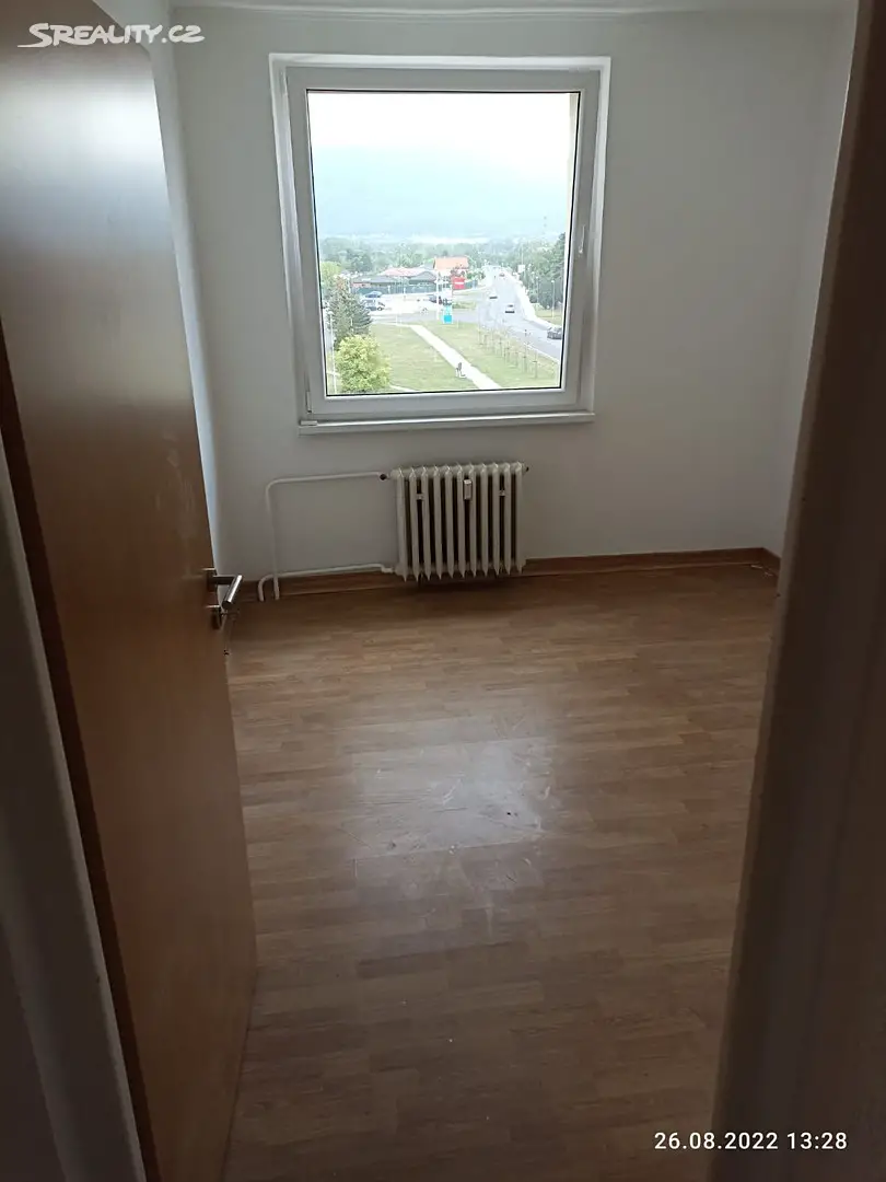 Pronájem bytu 3+1 71 m², V Domkách, Duchcov