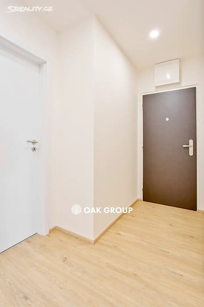 Prodej bytu 3+kk 65 m², Praha 8 - Kobylisy