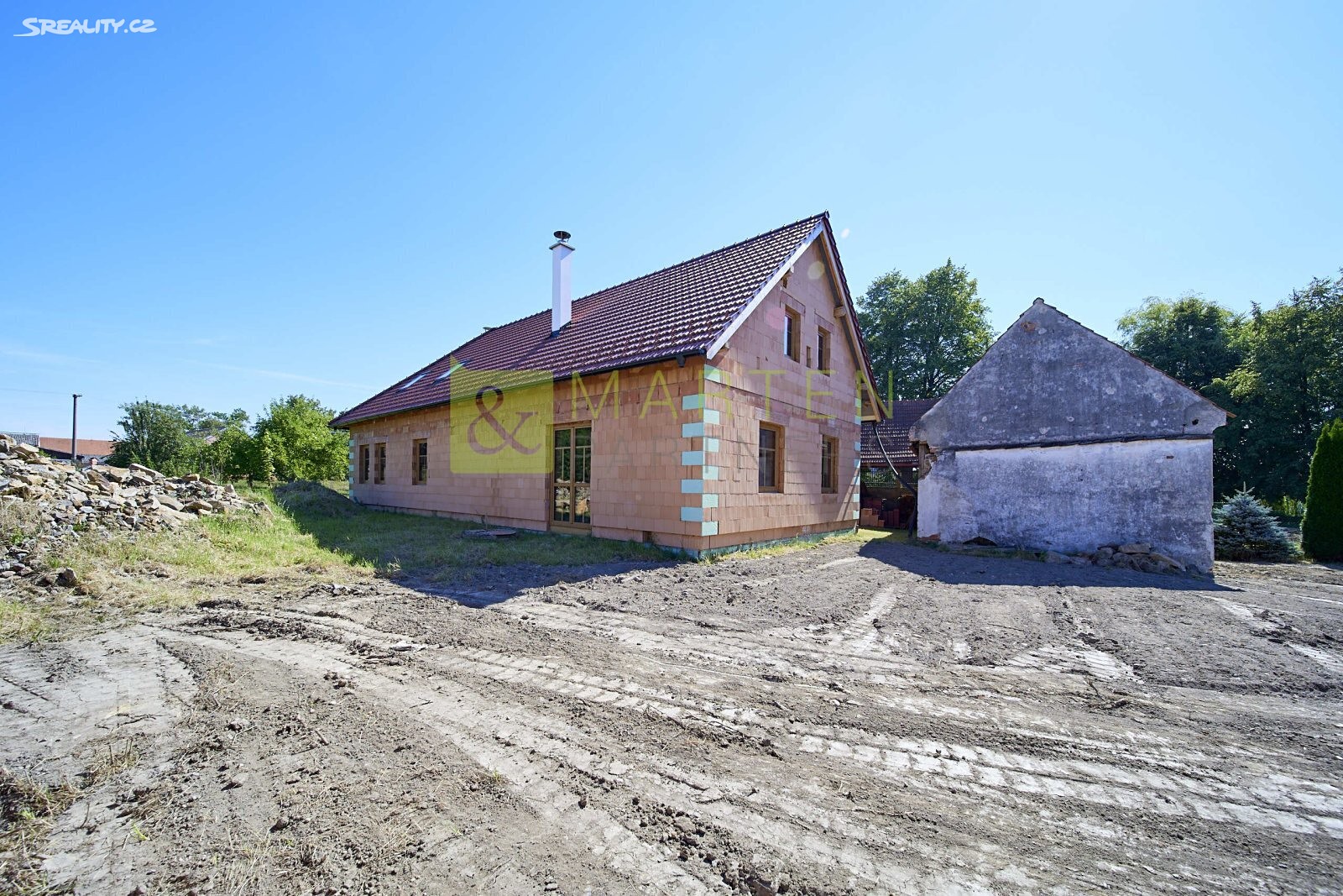 Prodej  rodinného domu 217 m², pozemek 1 241 m², Novosedly nad Nežárkou - Mláka, okres Jindřichův Hradec