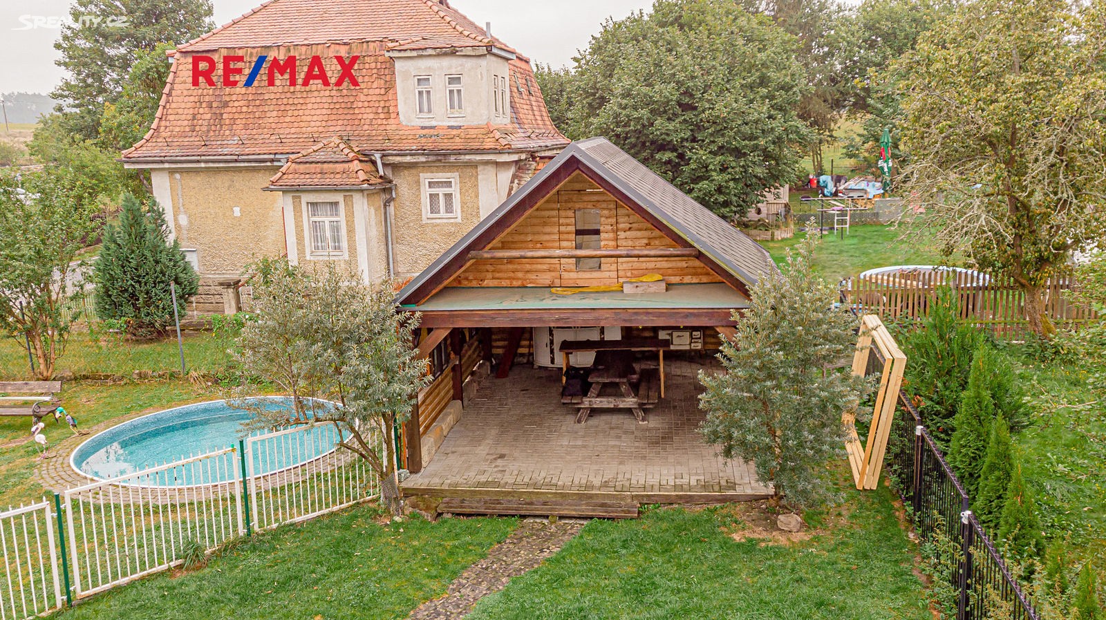 Prodej  rodinného domu 320 m², pozemek 687 m², Mařenice, okres Česká Lípa