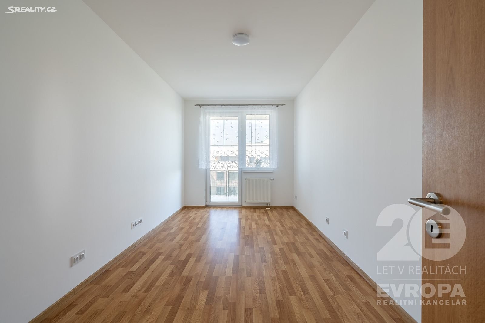 Pronájem bytu 3+kk 123 m², Zvěřinova, Praha 3 - Strašnice